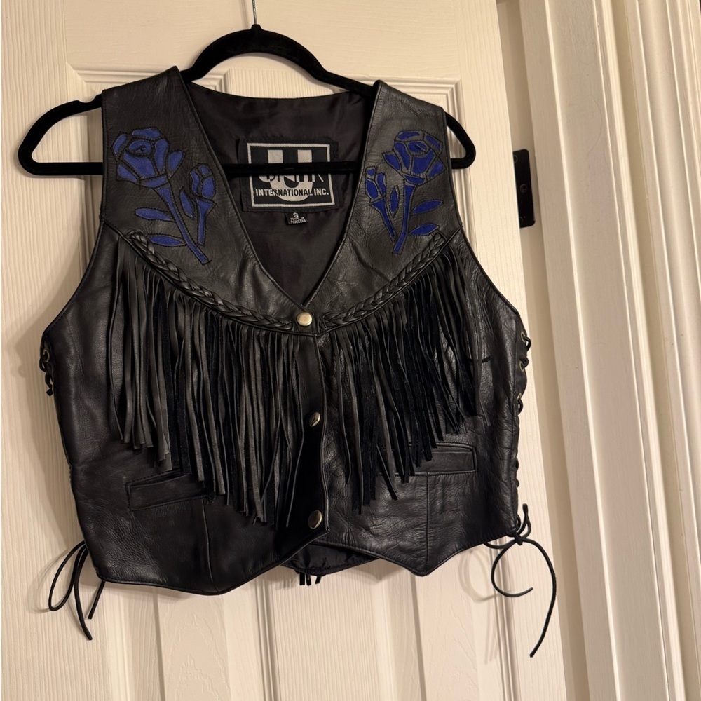 Unik Black Leather Vest with Blue Embroidery S - Picture 2 of 4